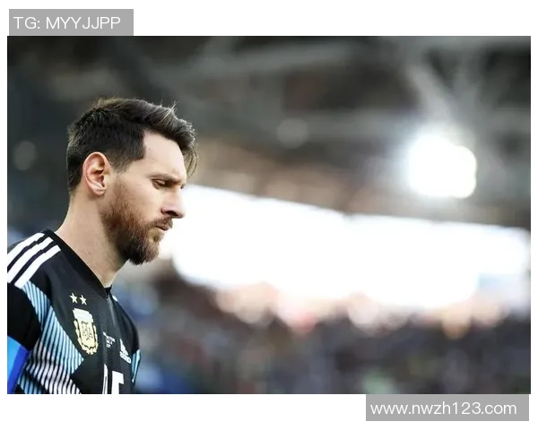 杰出足球明星的传奇之路与辉煌成就探秘