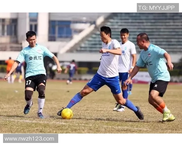 深圳足球队以53分领跑城市联赛积分榜展现强劲实力和争冠决心